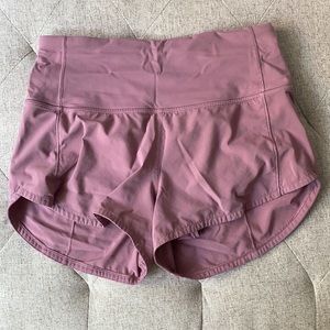 Lululemon high rise speed up short 2”
